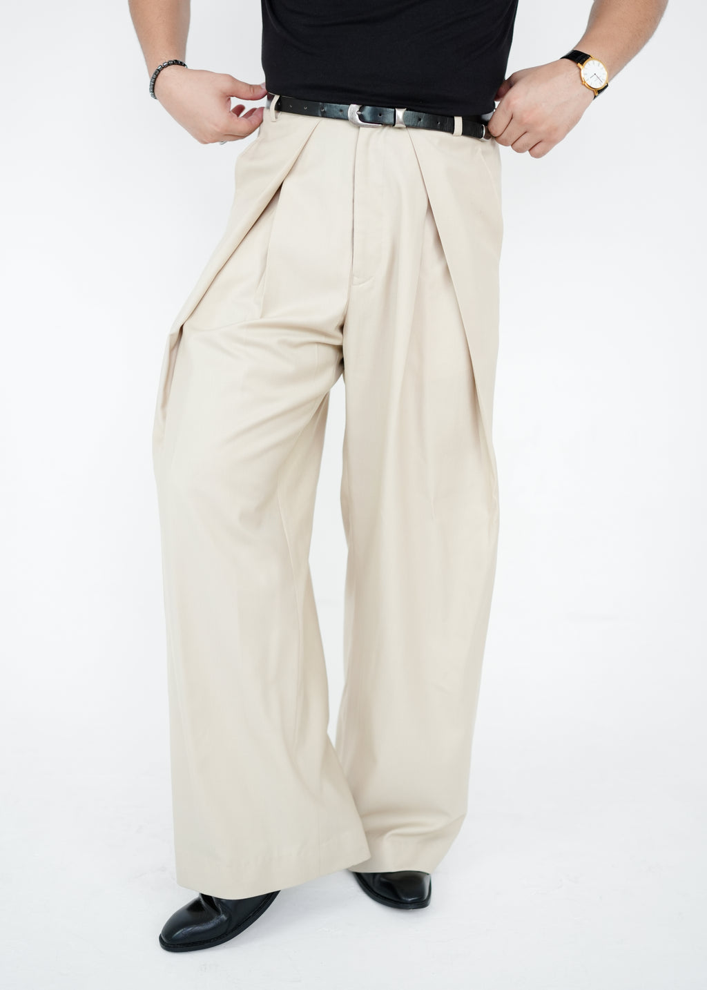Legacy Inverted Pleat Pant - Beige