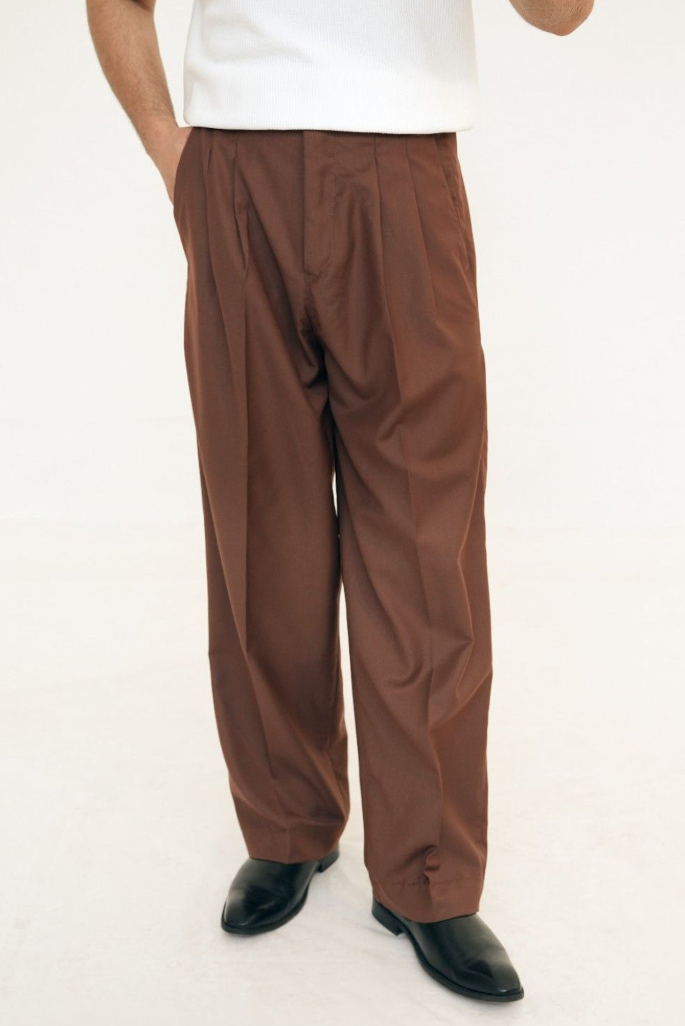 Legacy Ember Brown Old Money Pleated Pants